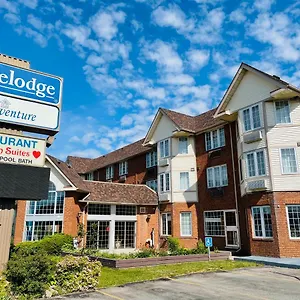 Travelodge By Wyndham Lundys Lane Hotel
