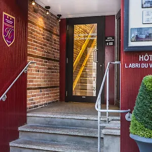 ** Hotel Abri Du Voyageur Canada